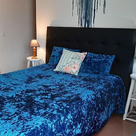 Sagres Sunny Room With Private Bathroom 300M From The Beach Buitenkant foto