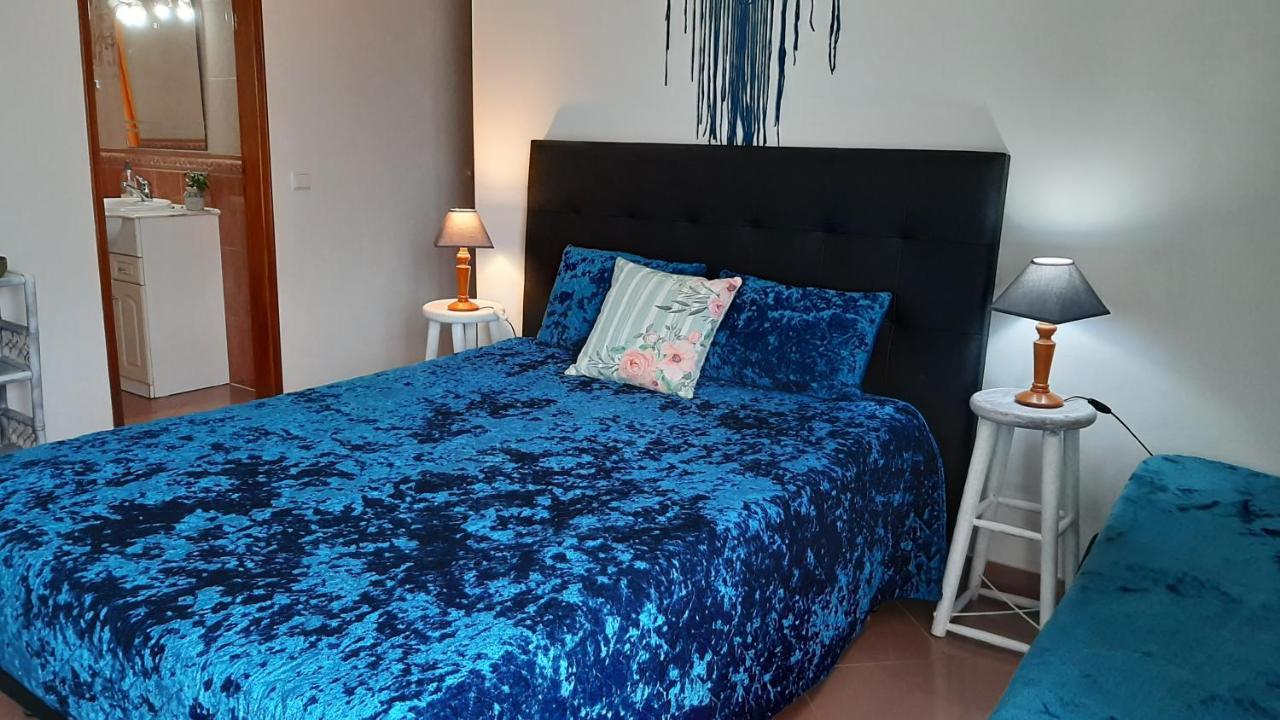 Sagres Sunny Room With Private Bathroom 300M From The Beach Buitenkant foto