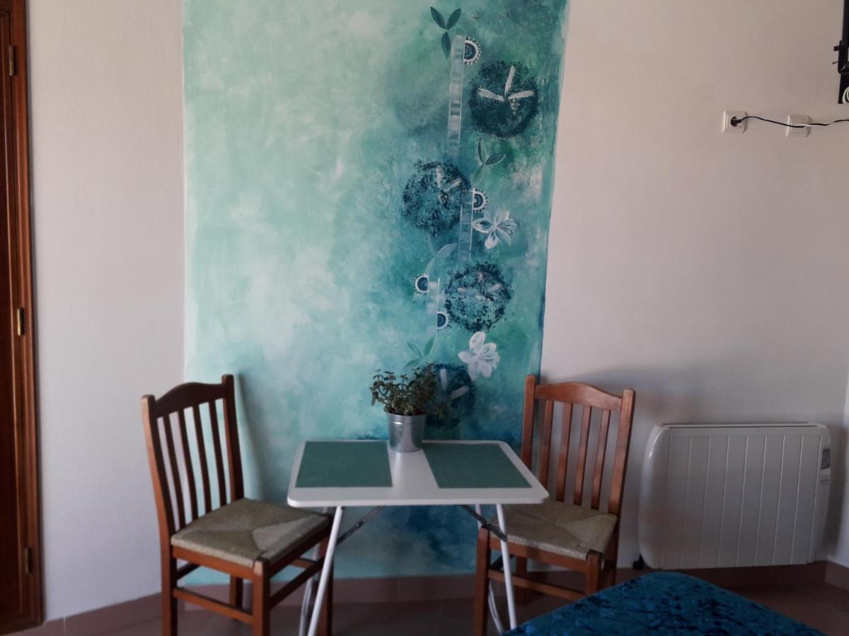 Sagres Sunny Room With Private Bathroom 300M From The Beach Buitenkant foto