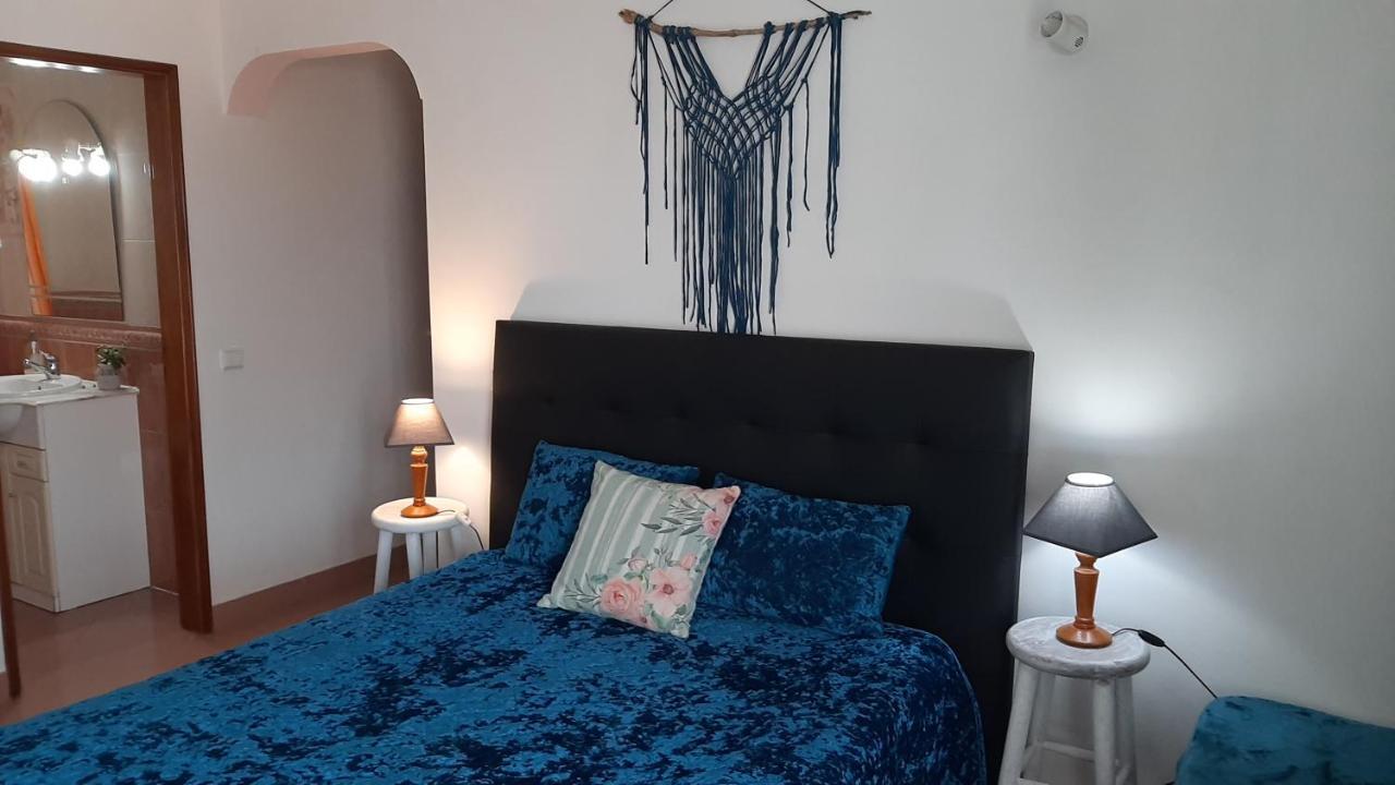 Sagres Sunny Room With Private Bathroom 300M From The Beach Buitenkant foto