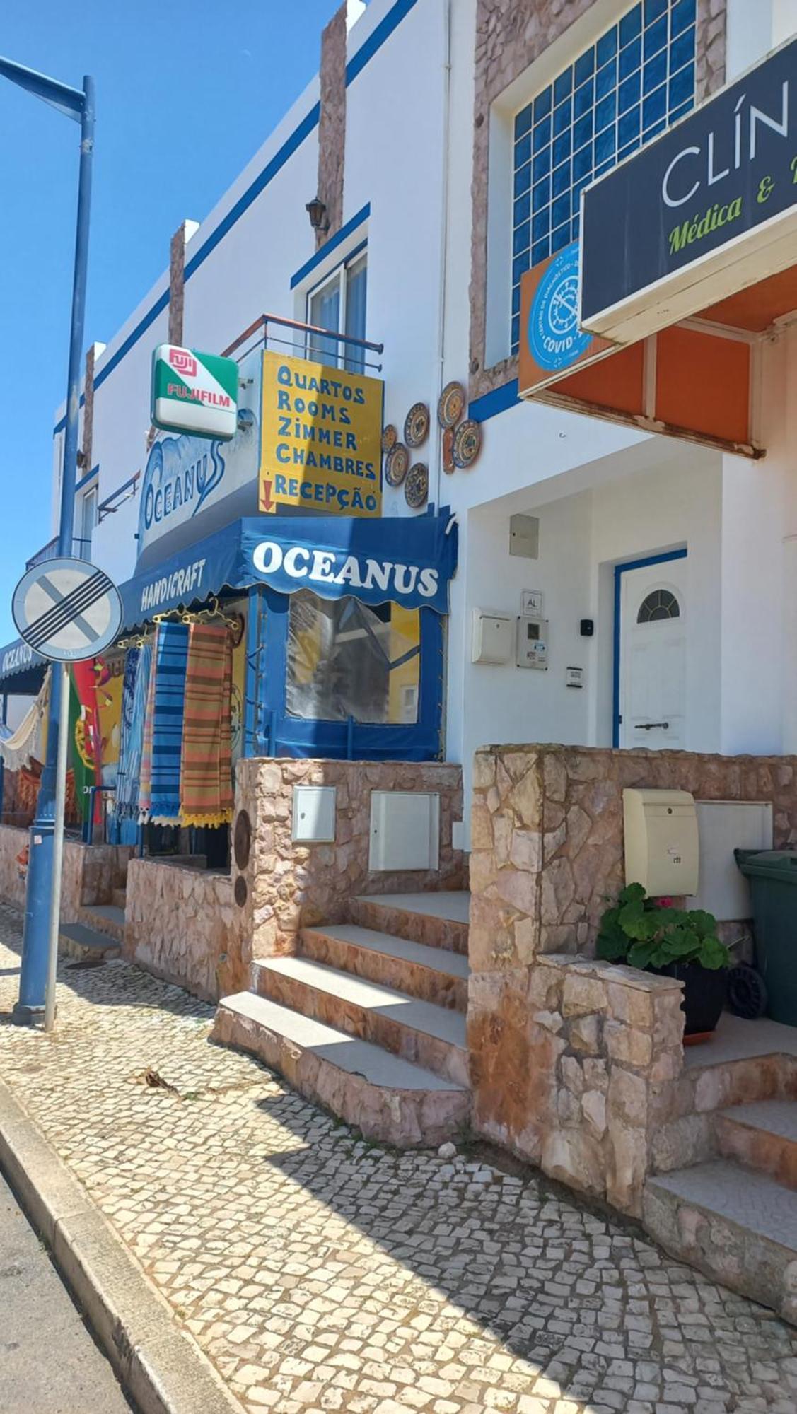 Sagres Sunny Room With Private Bathroom 300M From The Beach Buitenkant foto